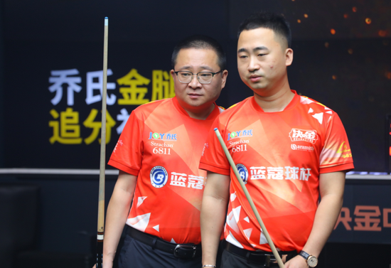 与此同时 与此同时